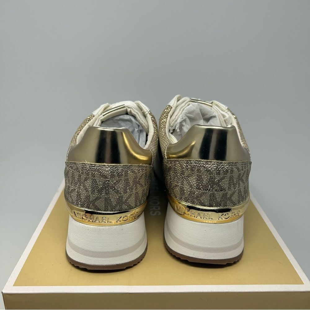 Michael Kors Monique Sneakers - Picture 5 of 8